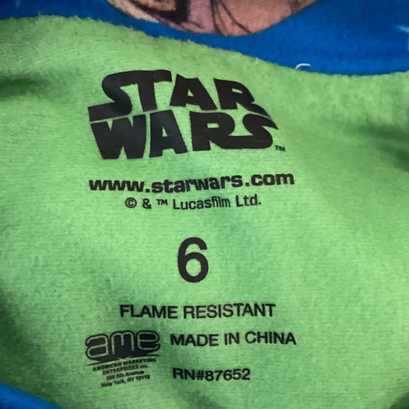 Baby Yoda Pajamas Size 6 Boys Mandalorian Star Wars The Child 2 pc Set - Picture 5 of 5